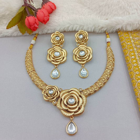 Flower Rajwadi Necklace - Nandai Jewels