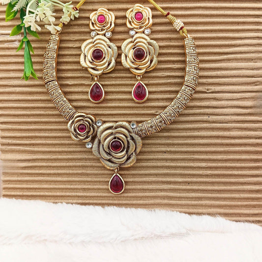 Flower Rajwadi Hasadi Necklace With Earrings - Nandai Jewels